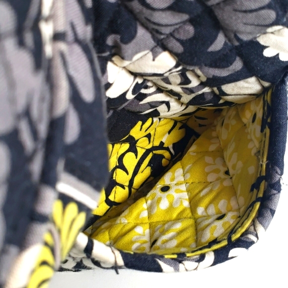 Vera Bradley Tote Bag Purse - Black Gray White Green Floral Baroque - Picture 9 of 16